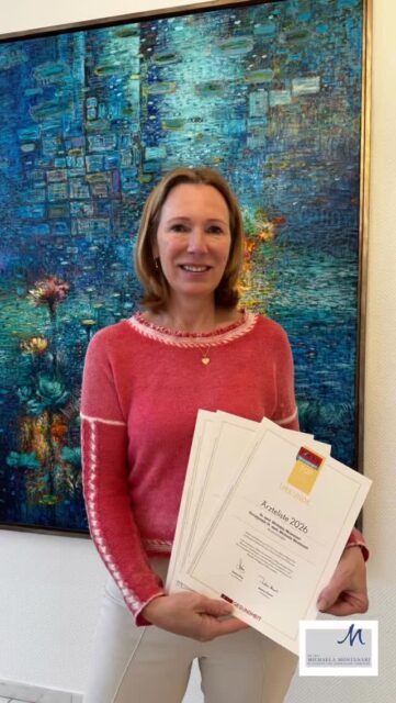 🙋‍♀️„Hello again,“ 🥳„She did it again,“ or 🎁„Is it Christmas already?“ Dr. Michaela Montanari has once again been named one of the top female doctors of 2026 by Focus magazine in three categories. This includes the category „Breast Surgery“, in which she is also recognised by the DGPRÄC as one of Germany's certified breast surgeons. She has been honoured in the category „Botox & Fillers“ for the sixth time in a row and has been one of the top doctors for „Intimate Surgery“ for over 10 years. How are these awards actually determined? The methodology of the FOCUS list of doctors is based on recommendations from fellow doctors, extensive self-disclosure, publicly available data and thorough research. The research included:▫️Treatment performance▫️Reputation▫️Qualifications▫️Scientific Commitment▫️Patient servicesℹ️If you are looking for further information, please visit: focus-gesundheit.de/top-mediziner/methodikWe are certainly very pleased and will definitely be toasting this achievement at our Christmas party soon.😉#thankful #grateful #award focussiegel breast surgery intimate surgery intimate aesthetics botox botulinum toxin filler praxisawardplus vaginacare vaginal rejuvenation vaginal health beauty emsella aestheticexpert plasticsurgery aesthetic surgery plasticsurgery aestheticdoctors loveyourself selflove antiaging bochum ruhrpott