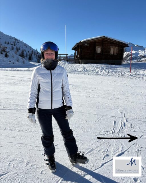 Auf ins neue Jahr!✨ Am Wochenende noch auf der Skipiste⛷️ und heute schon wieder am OP-Tisch – hochmotiviert starten wir ins Jahr 2026 und freuen uns darauf, Sie bei Ihren individuellen Plänen und Vorsätzen auch im neuen Jahr unterstützen zu dürfen!🗓️Für Beratungen und auch Behandlungstermine können Sie unser Online-Buchungstool (Link in Bio) nutzen. Unsere Fachärztinnen für Plastische und Ästhetische Chirurgie freuen sich auf Sie:💙Dr. Michaela Montanari (@dr.michaelamontanari )💙Dr. Anna Maria Bugariu (@dr.med.annamariabugariu )💙Inna Roeschies (@innaroeschies ) Unser komplettes Behandlungsspektrum finden Sie unter www.dr-montanari.de/leistungsspektrum/ oder in dem Links in der Bio 🔝 #GuteVorsätze 2026