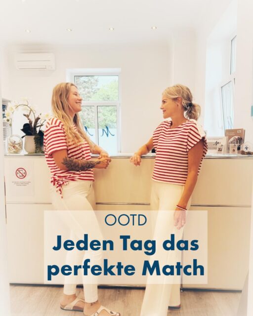 Monday. Tuesday. Wednesday. Thursday. Friday. 💙If you take a closer look here at our practice, you’ll soon spot a little ritual: Marie Friedrich and Racine Hausherr surprise us almost every day with outfits that are perfectly coordinated. Coincidence? Certainly not. 😉What we love about it is that it shows just how much joy, team spirit and attention to detail there is in our day-to-day practice life. And yet each of them remains completely true to themselves – because for us, perfect coordination doesn’t mean a uniform look, but rather personality combined with harmony. That’s exactly how we see our work, too: every person is unique. That’s why we don’t offer off-the-peg solutions, but rather personalised advice and treatment tailored to the individual. Marie-Luise and Racine are the first to welcome our patients with a smile, and often the last to see them off. With their warm manner, they ensure you feel welcome from the very first moment – and, as an added bonus, their coordinated outfits regularly bring a smile to the whole team’s faces. With that in mind: we wish you a wonderful weekend! ☀️💙#TeamMontanari #Everyday life at the practice #Teamwork #WEEKEND GREETINGS #VillaKrockhaus