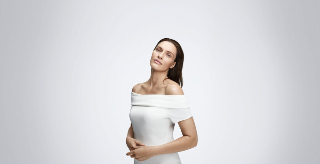 ds23_Ava_Merz_Ultherapy_Blanko_f_RGB_78711